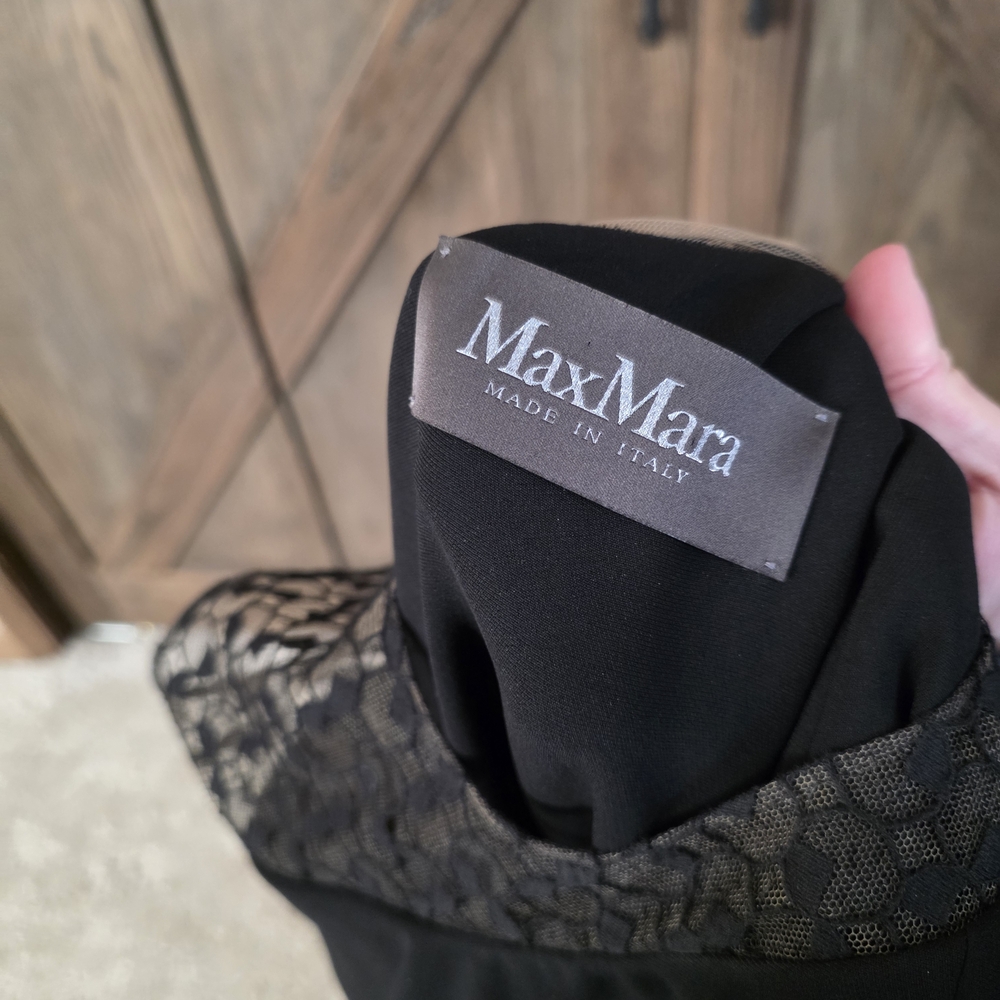 MaxMara Black Lace Accent Gown - Picture 3 of 3